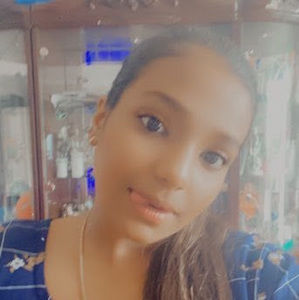 Meet your Posher, Yalini